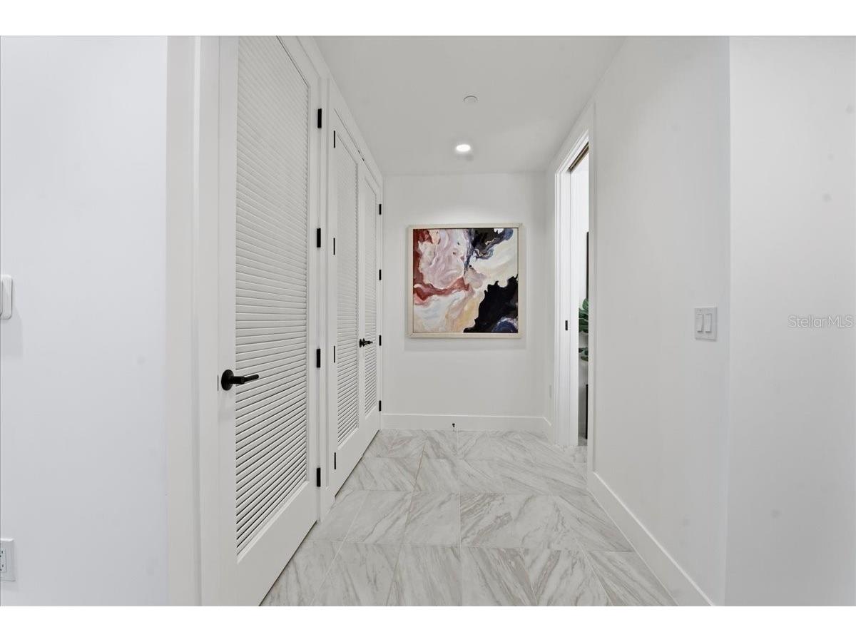 777 3rd Avenue N #1202 Saint Petersburg FL 33701 - TAMPA BAY TB8481990 image37