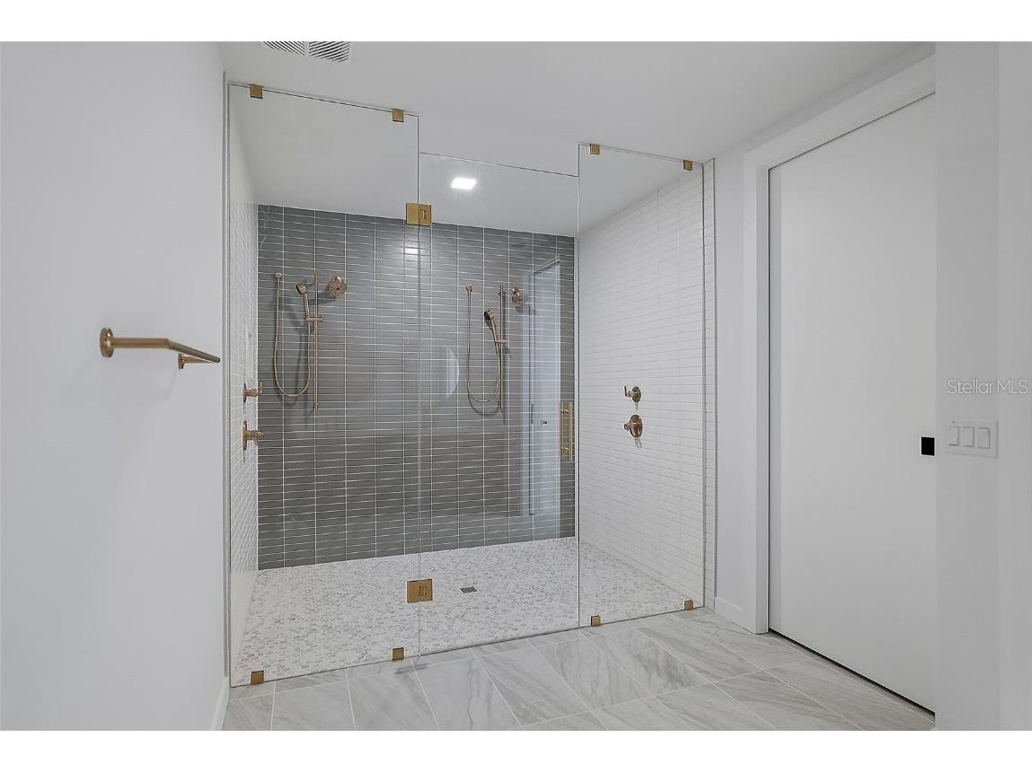 777 3rd Avenue N #1203 Saint Petersburg FL 33701 TB8420090 image15