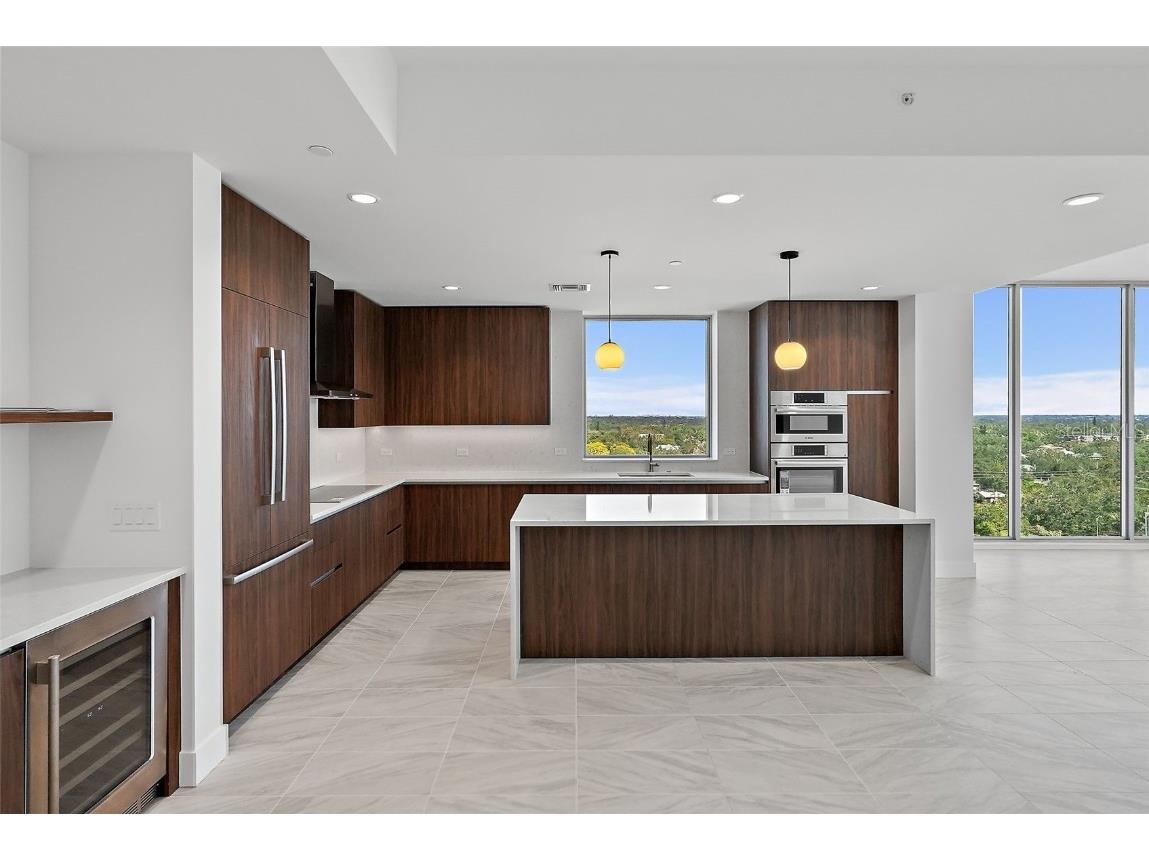 777 3rd Avenue N #1203 Saint Petersburg FL 33701 TB8420090 image17