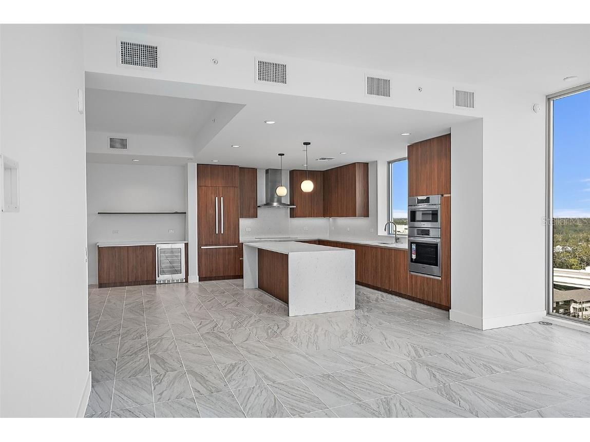 777 3rd Avenue N #1203 Saint Petersburg FL 33701 TB8420090 image18