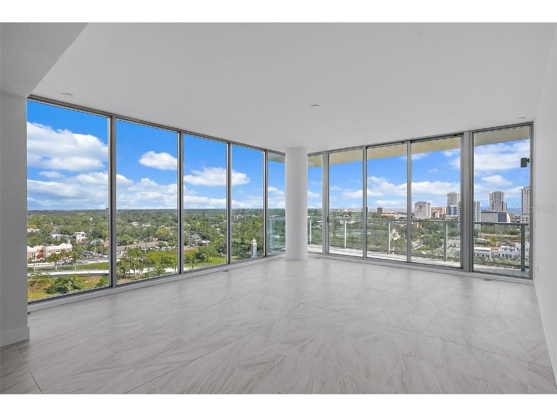 777 3rd Avenue N #1203 Saint Petersburg FL 33701 TB8420090 image22