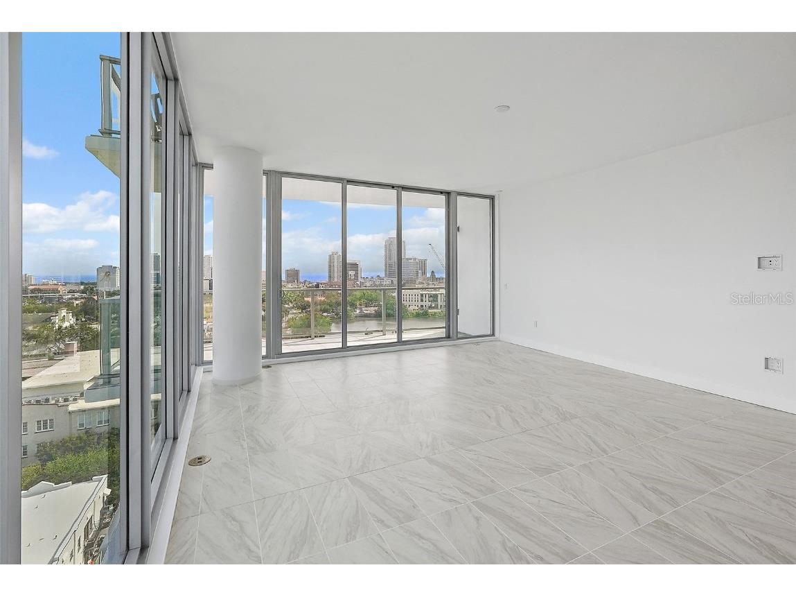 777 3rd Avenue N #1203 Saint Petersburg FL 33701 TB8420090 image24