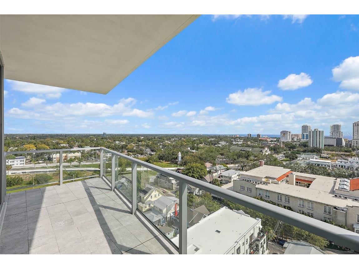777 3rd Avenue N #1203 Saint Petersburg FL 33701 TB8420090 image27