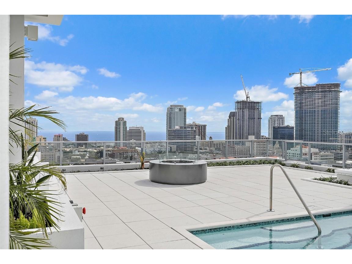 777 3rd Avenue N #1203 Saint Petersburg FL 33701 TB8420090 image30