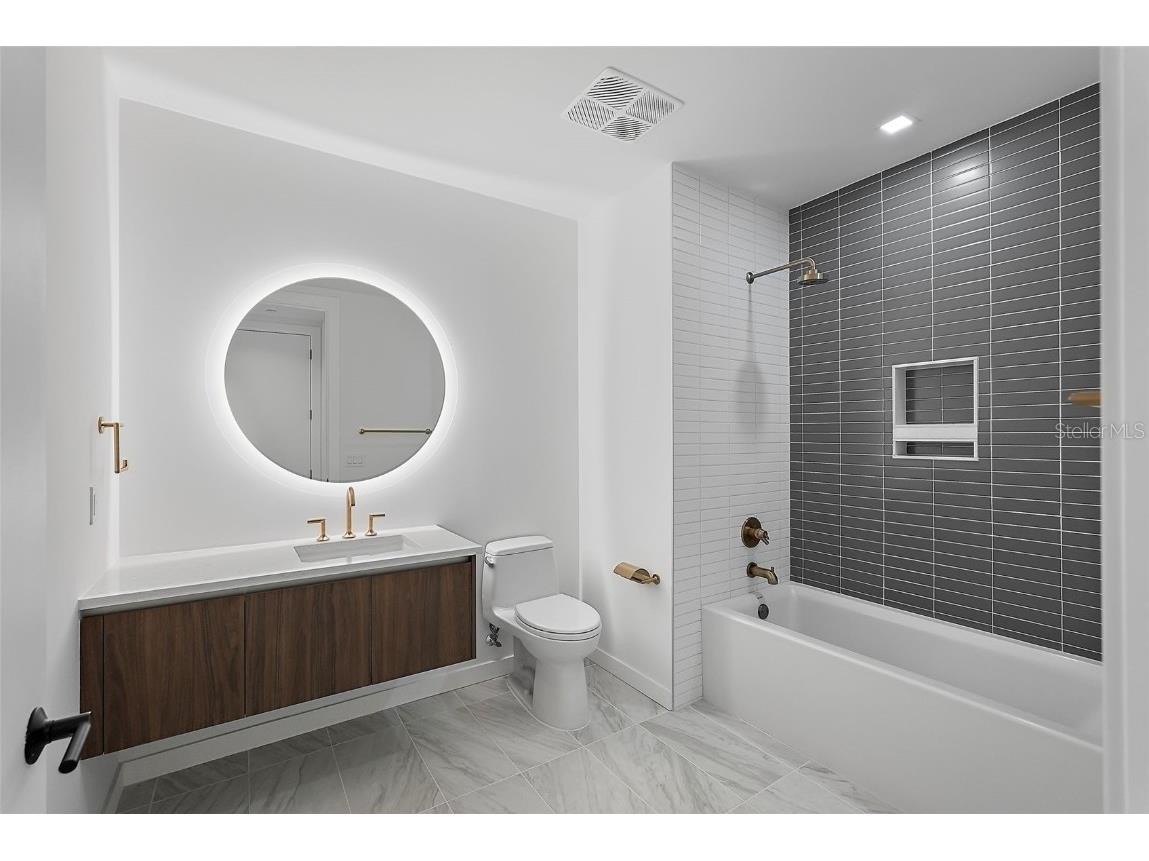 777 3rd Avenue N #1203 Saint Petersburg FL 33701 TB8420090 image4