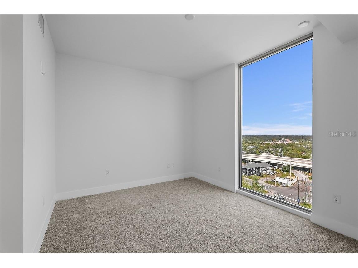 777 3rd Avenue N #1203 Saint Petersburg FL 33701 TB8420090 image6