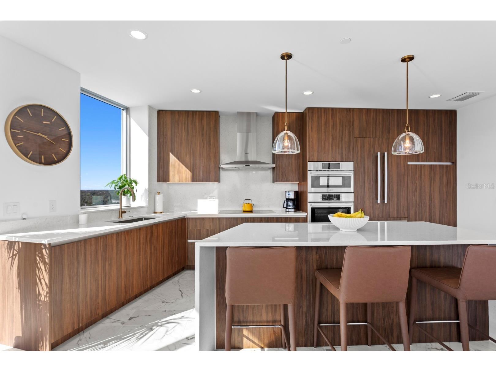 777 3rd Avenue N #1208 Saint Petersburg FL 33701 TB8477021 image8