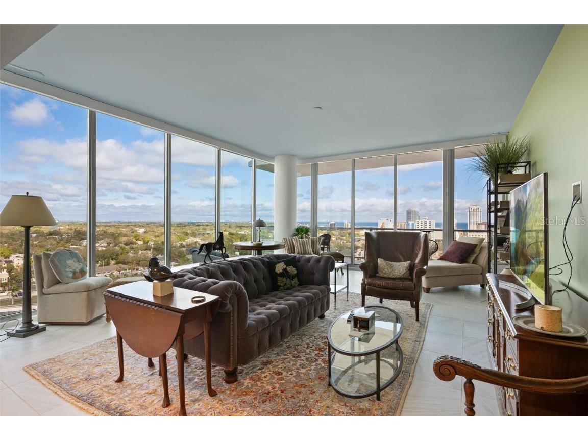 777 3rd Avenue N #1403 Saint Petersburg FL 33701 TB8357666 image10