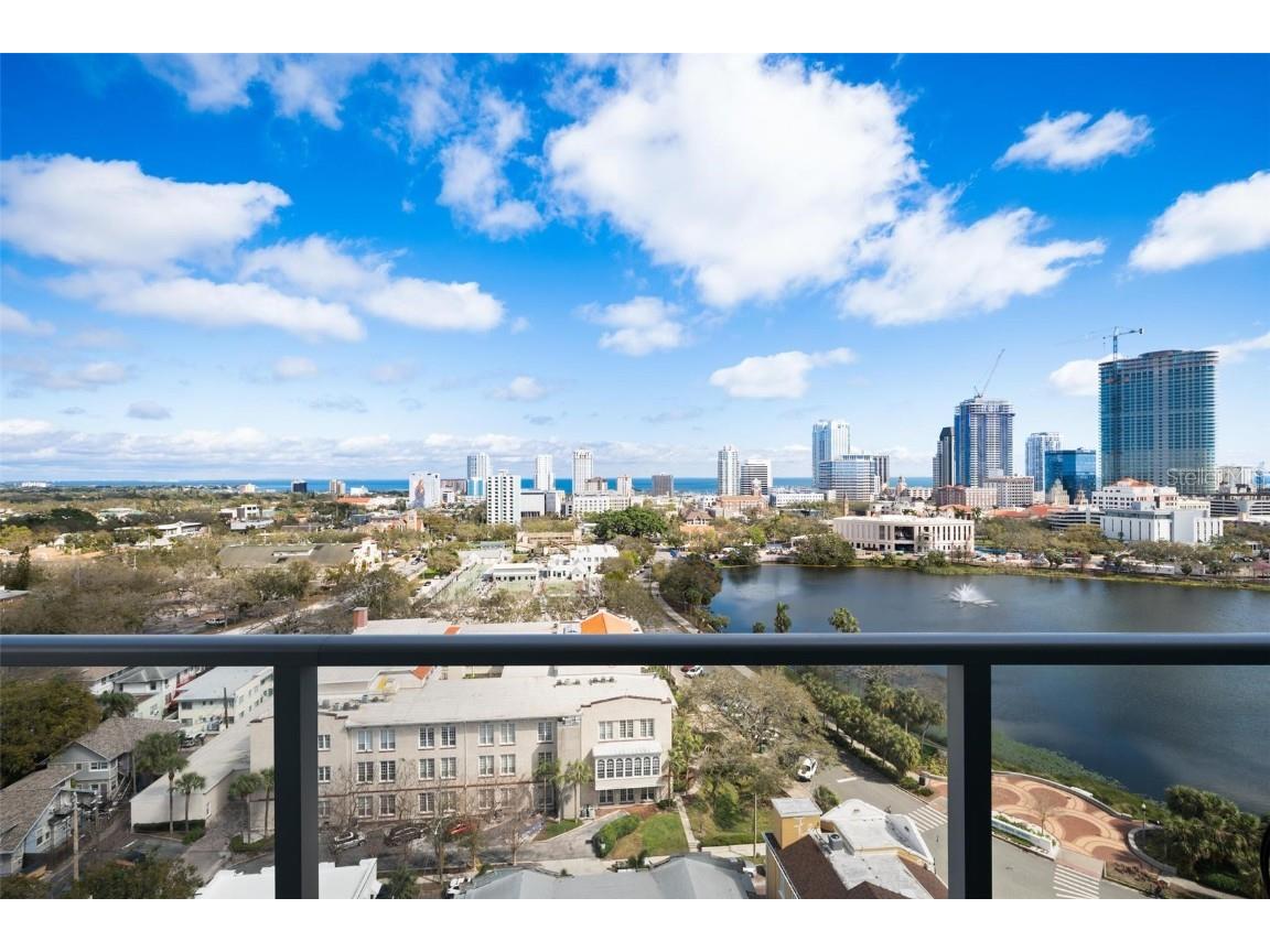 777 3rd Avenue N #1403 Saint Petersburg FL 33701 TB8357666 image17