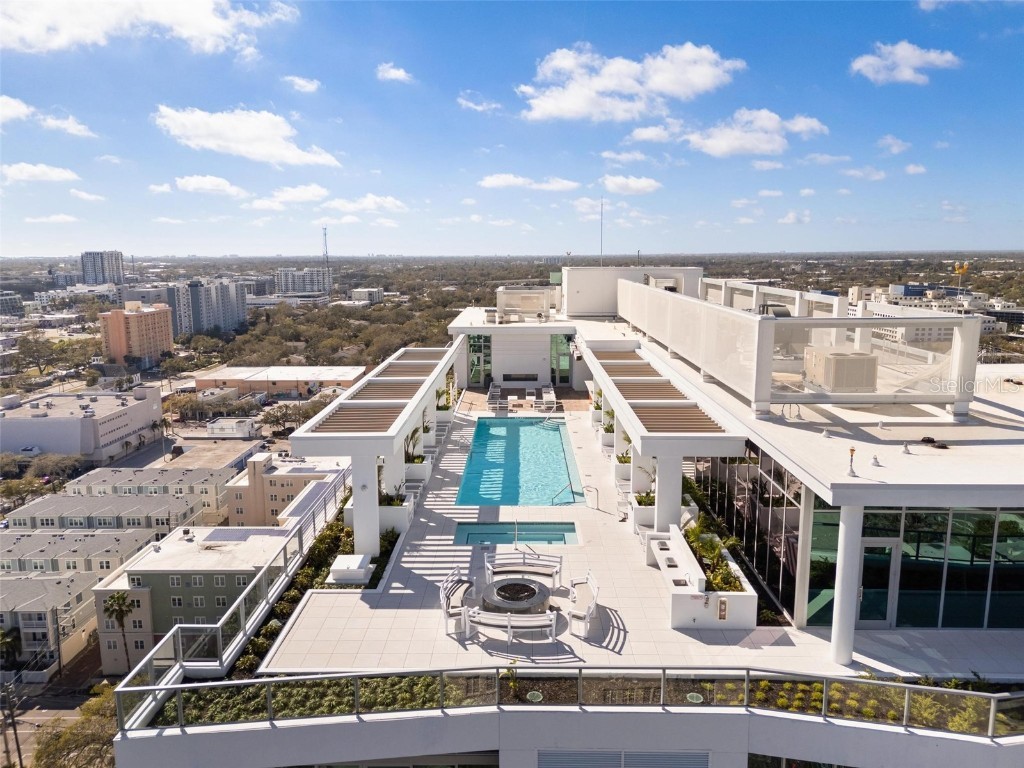 777 3rd Avenue N #1403 Saint Petersburg FL 33701 TB8357666 image45
