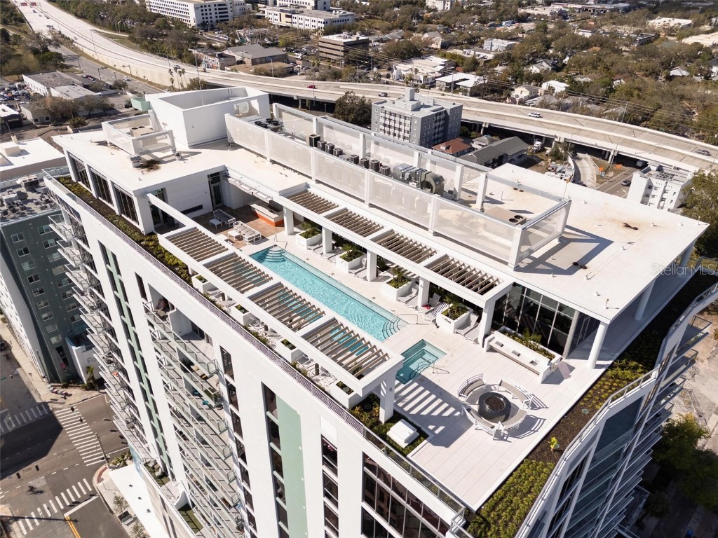 777 3rd Avenue N #1403 Saint Petersburg FL 33701 TB8357666 image46