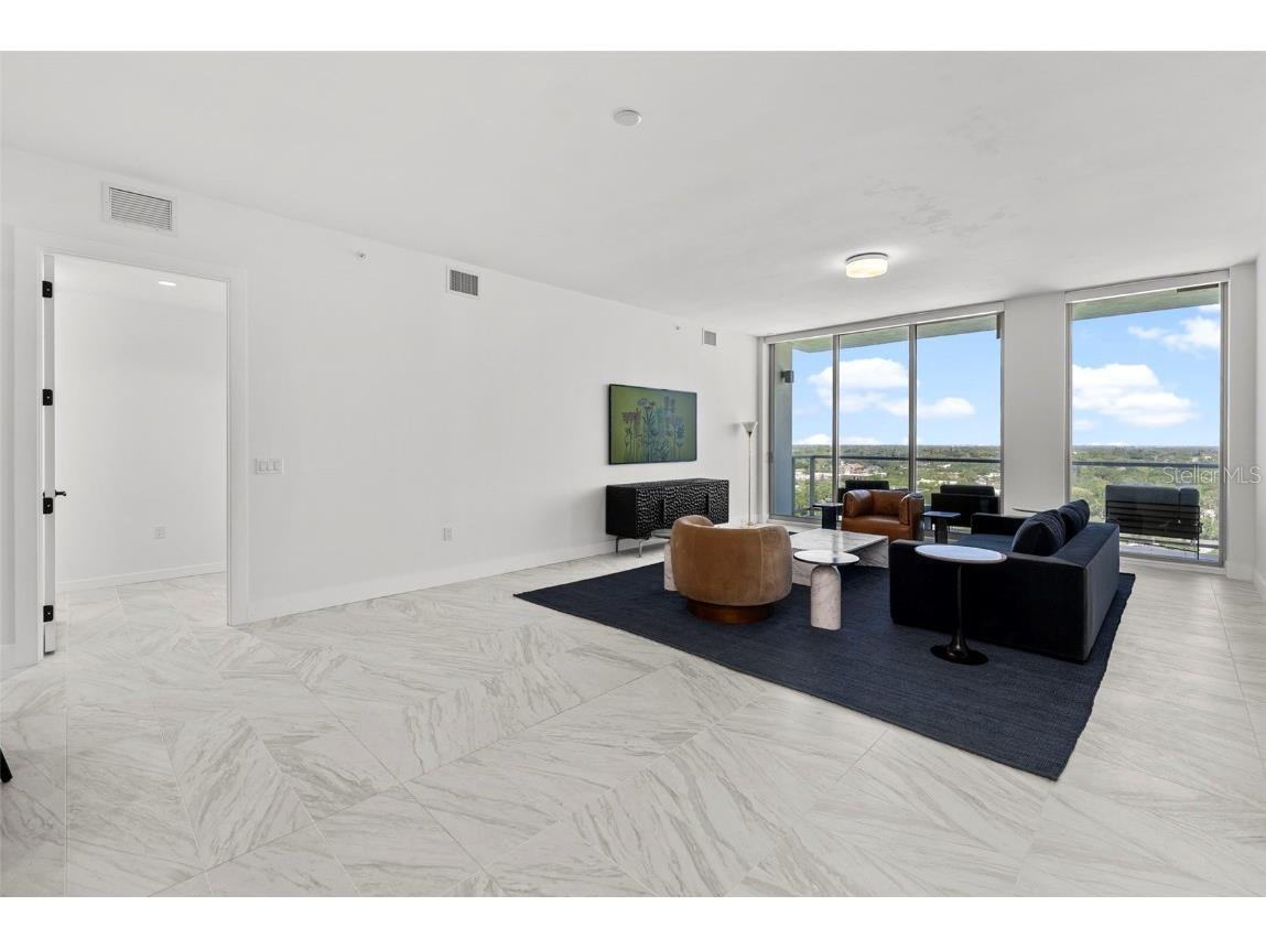 777 3rd Avenue N #1502 Saint Petersburg FL 33701 TB8425864 image10