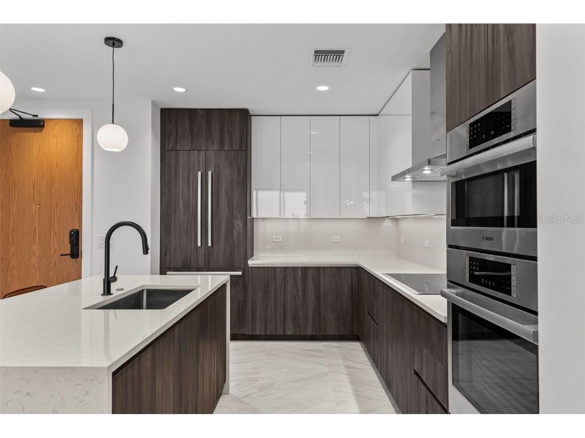 777 3rd Avenue N #1502 Saint Petersburg FL 33701 TB8425864 image14