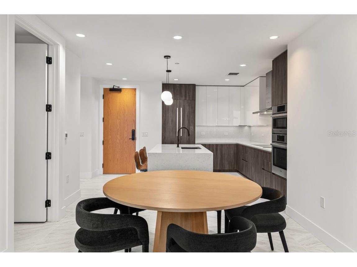 777 3rd Avenue N #1502 Saint Petersburg FL 33701 TB8425864 image16