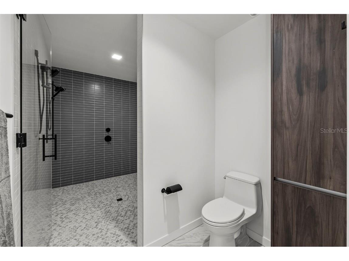 777 3rd Avenue N #1502 Saint Petersburg FL 33701 TB8425864 image23