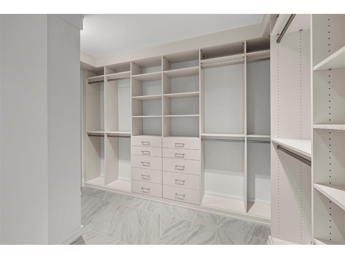 777 3rd Avenue N #1502 Saint Petersburg FL 33701 TB8425864 image25