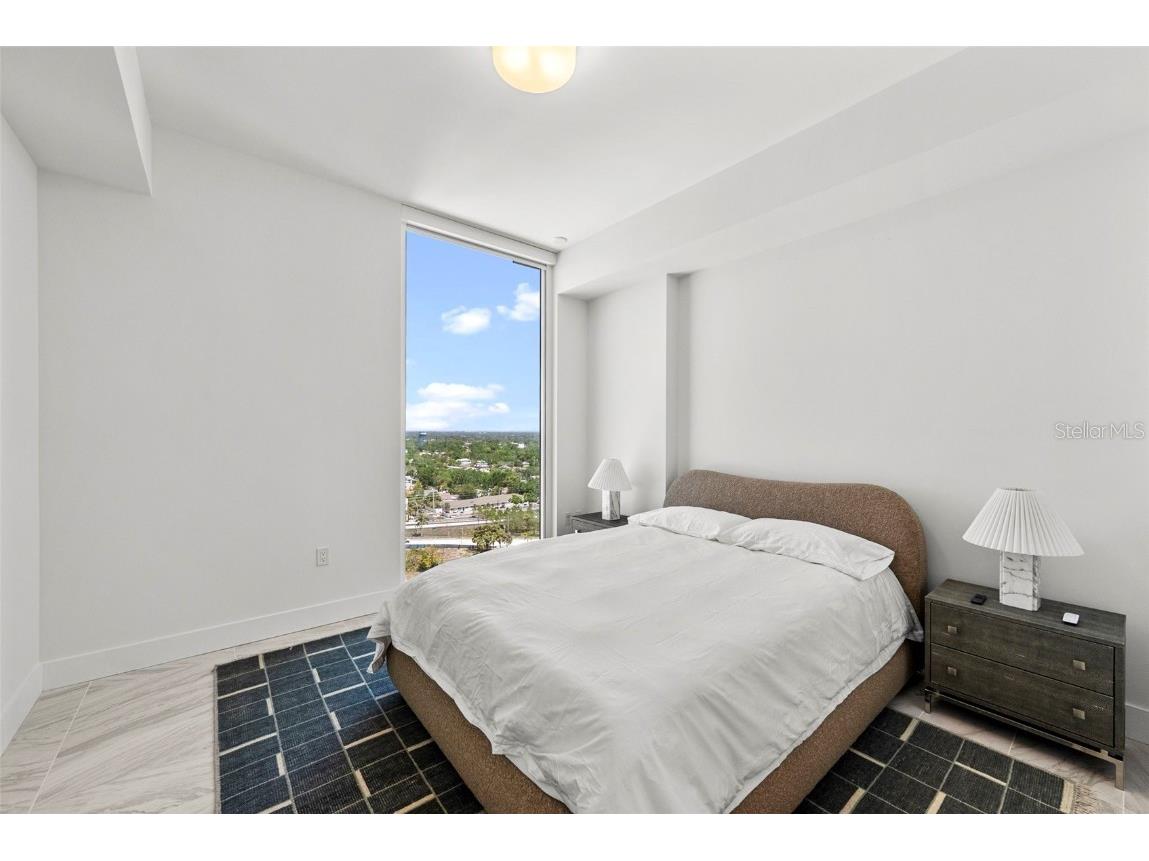 777 3rd Avenue N #1502 Saint Petersburg FL 33701 TB8425864 image35