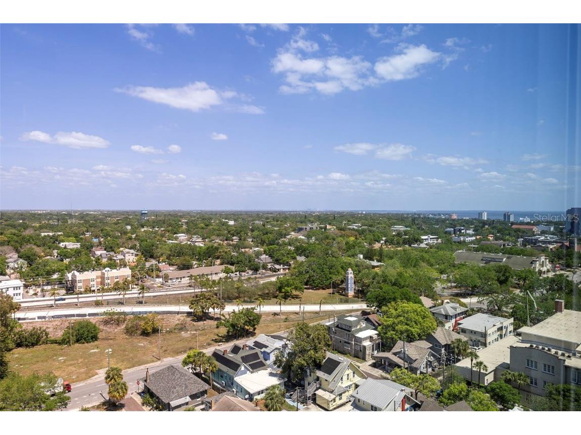 777 3rd Avenue N #1502 Saint Petersburg FL 33701 TB8425864 image37