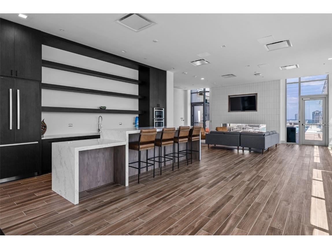 777 3rd Avenue N #1502 Saint Petersburg FL 33701 TB8425864 image56