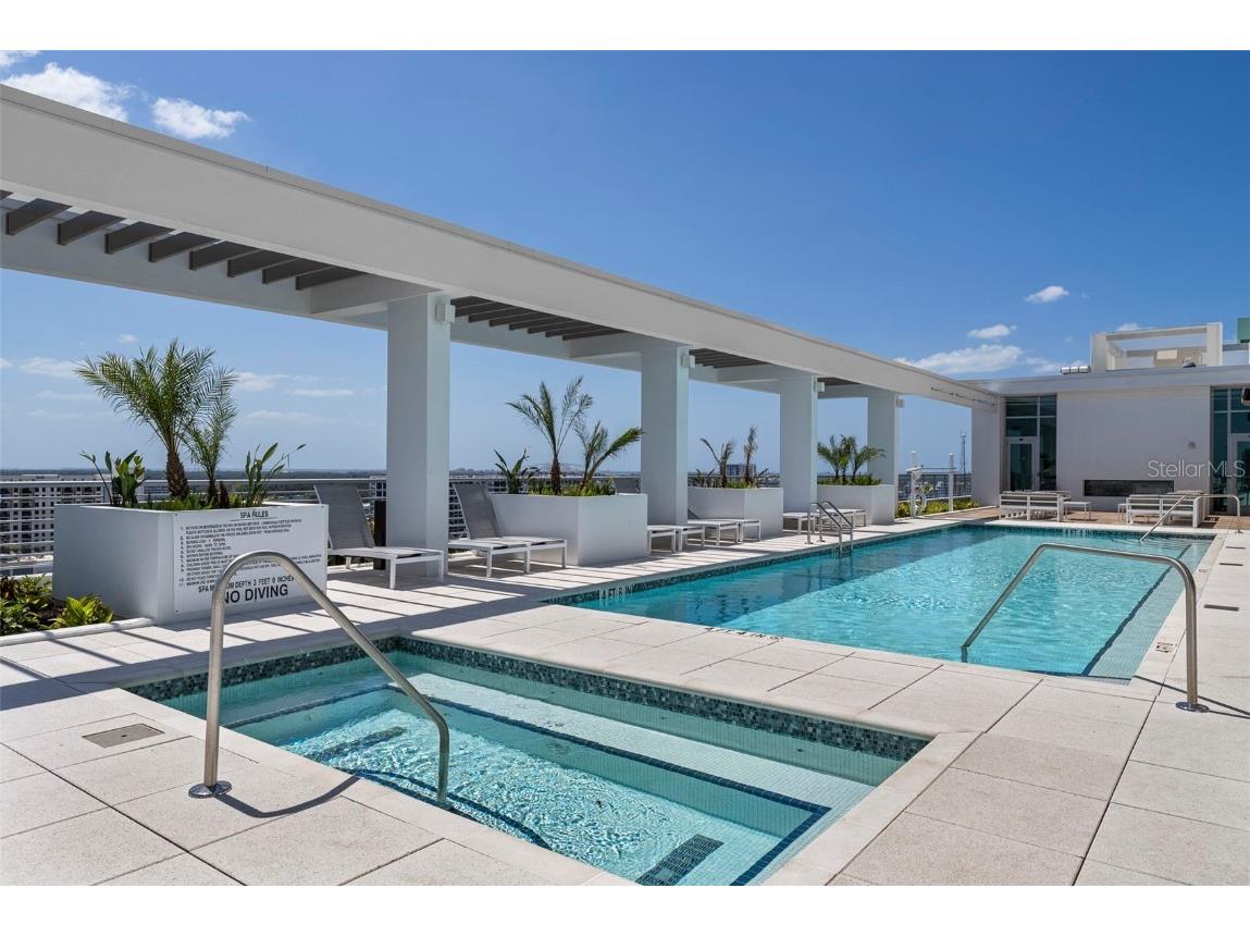 777 3rd Avenue N #1502 Saint Petersburg FL 33701 TB8425864 image60