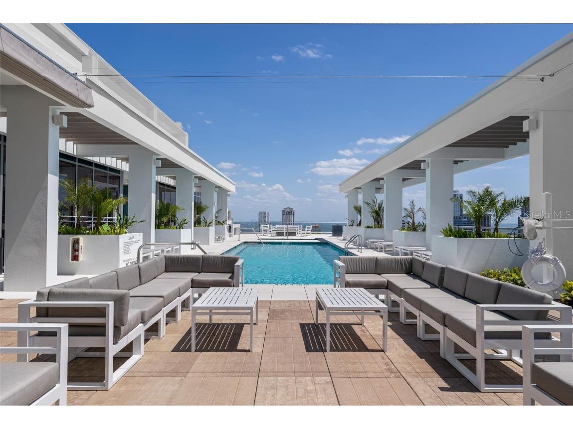 777 3rd Avenue N #1502 Saint Petersburg FL 33701 TB8425864 image69