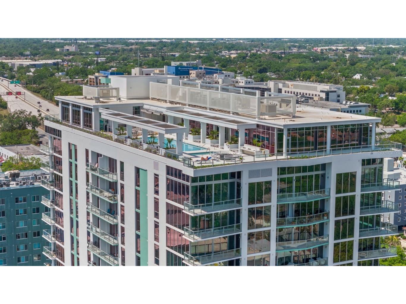 777 3rd Avenue N #1502 Saint Petersburg FL 33701 TB8425864 image94