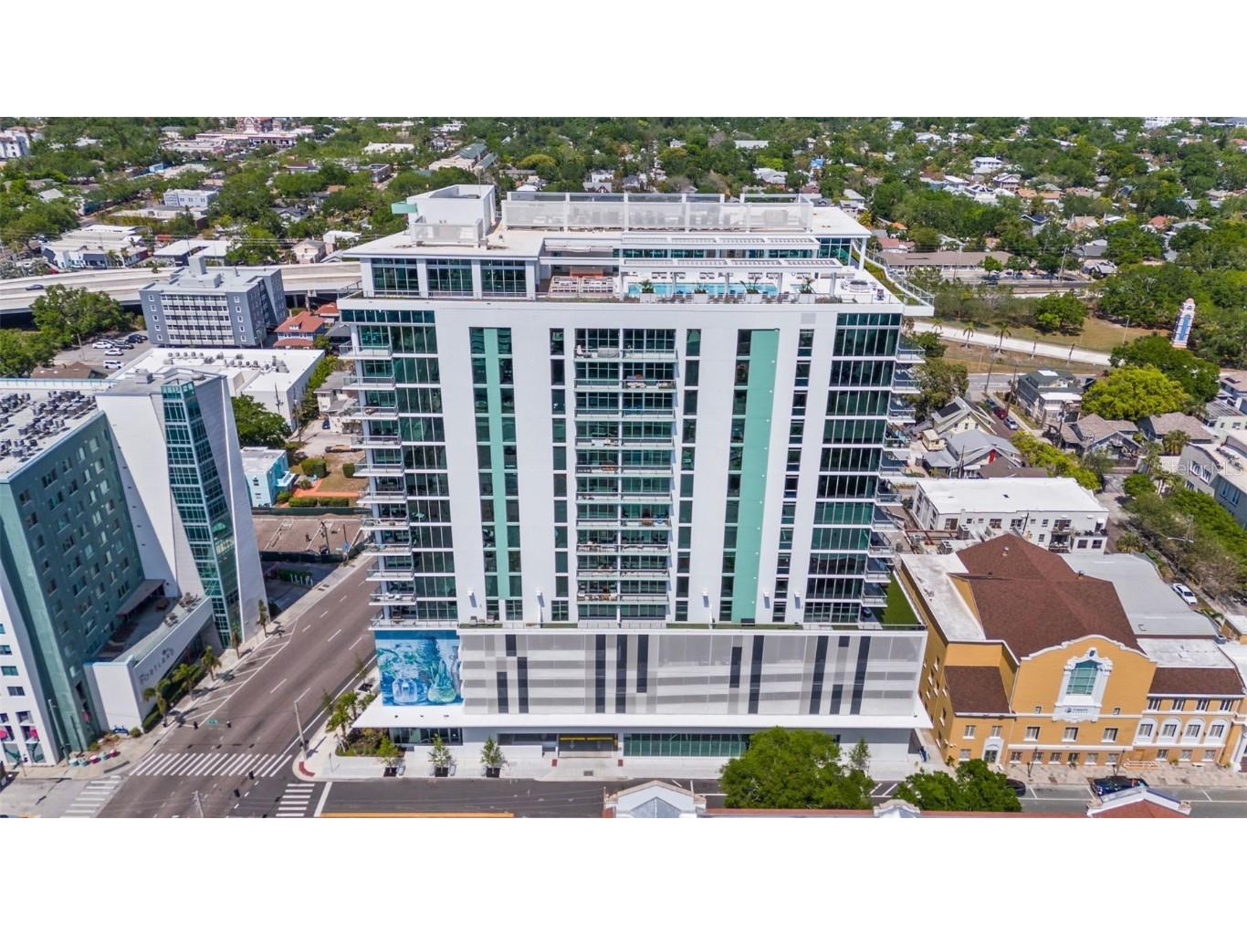 777 3rd Avenue N #1502 Saint Petersburg FL 33701 TB8425864 image96