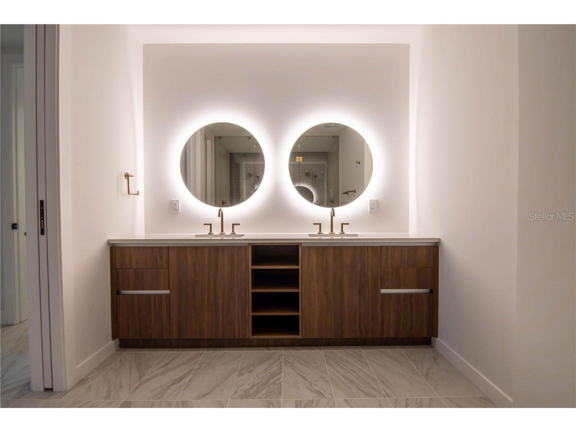 777 3rd Avenue N #1503 Saint Petersburg FL 33701 TB8398055 image11