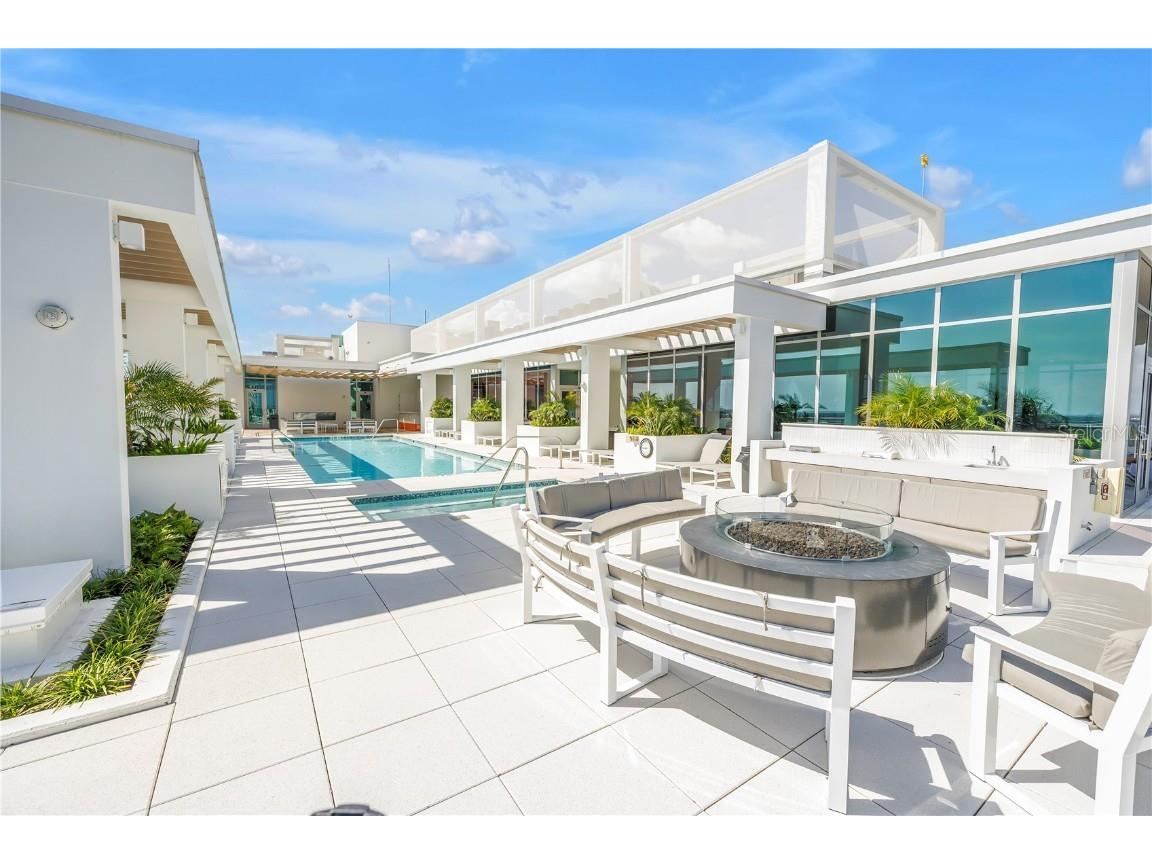 777 3rd Avenue N #1503 Saint Petersburg FL 33701 TB8398055 image14