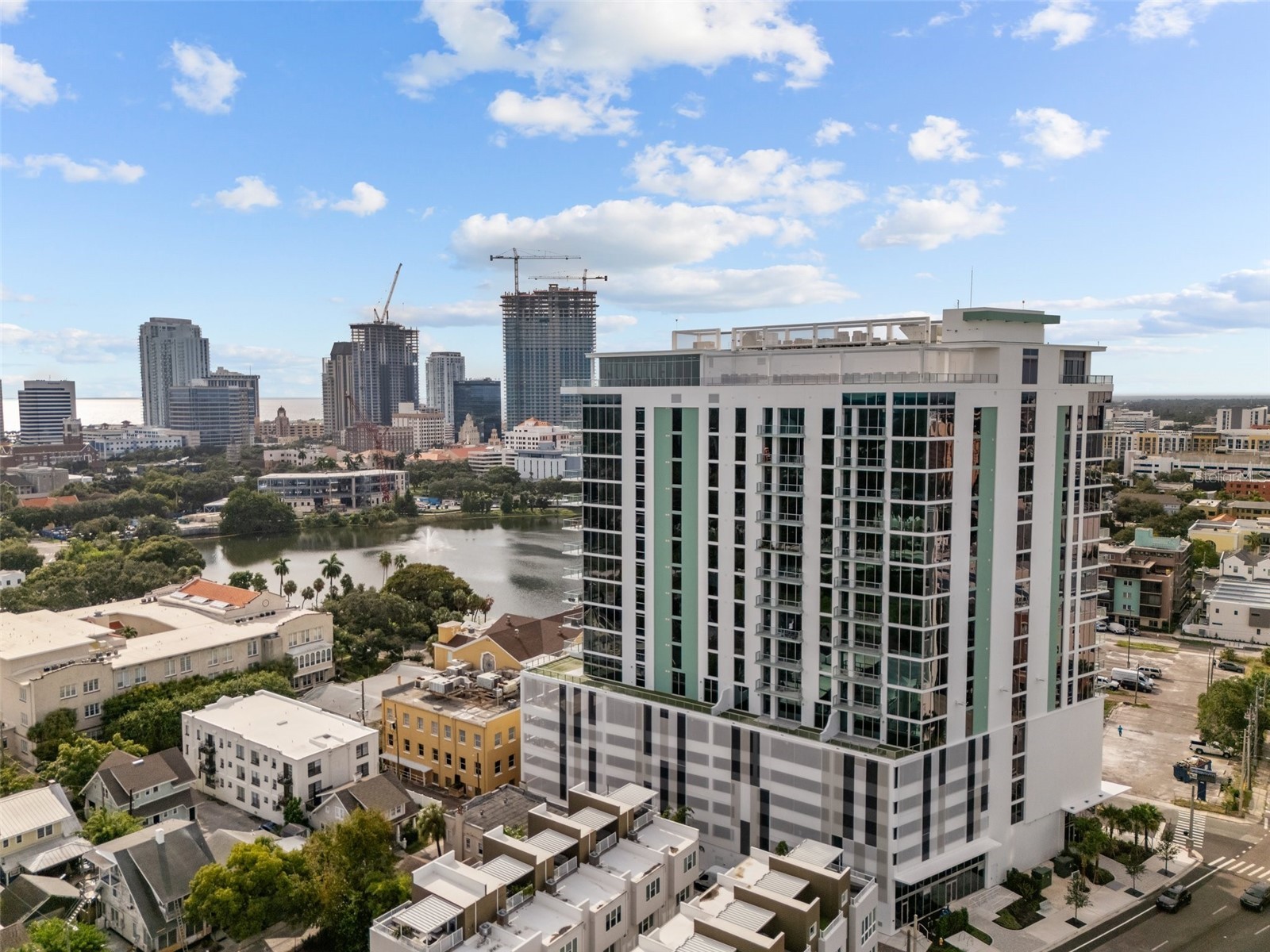 777 3rd Avenue N #1504 Saint Petersburg FL 33701 TB8476821 image44