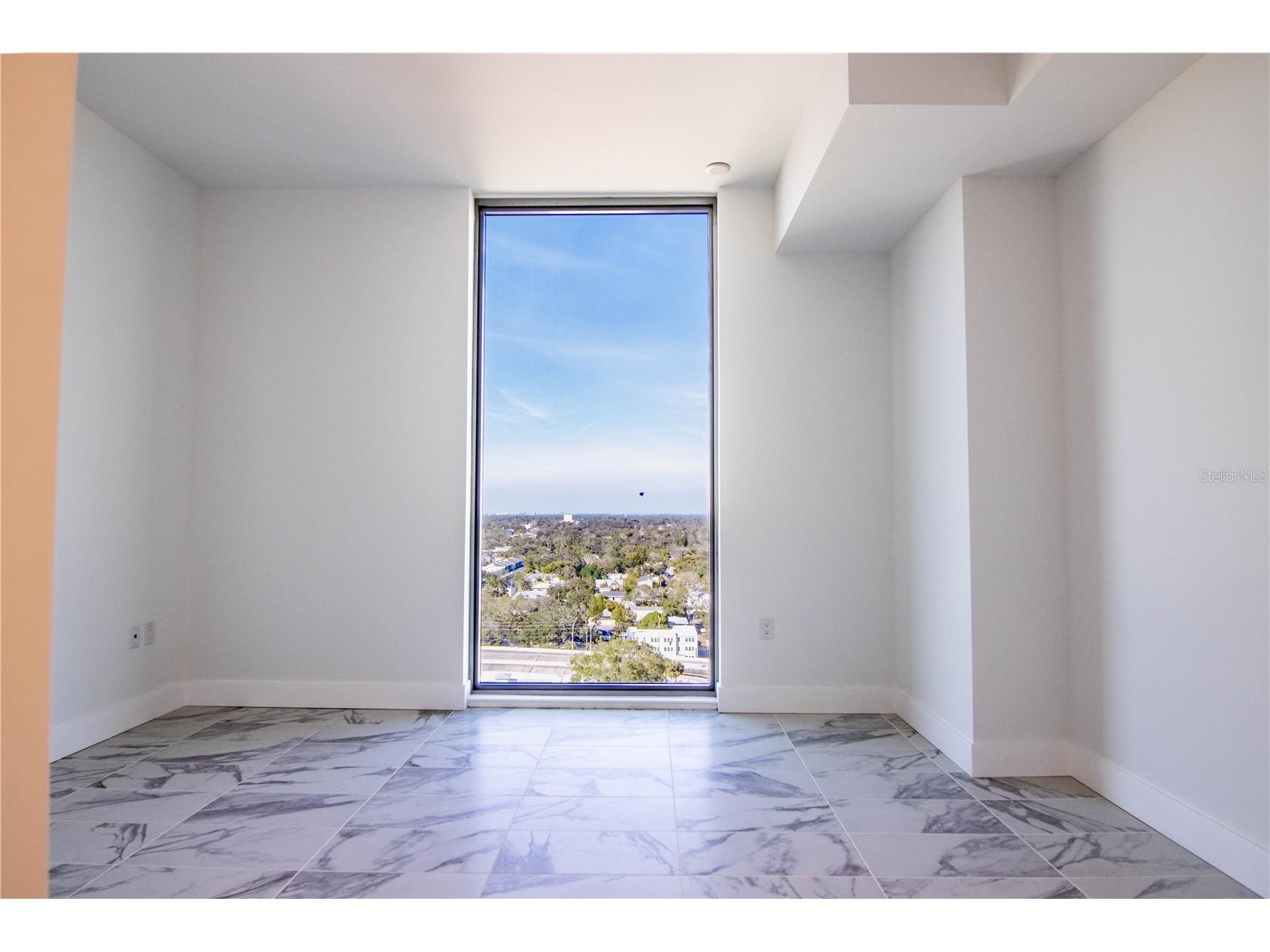 777 3rd Avenue N #1603 Saint Petersburg FL 33701 TB8471038 image12