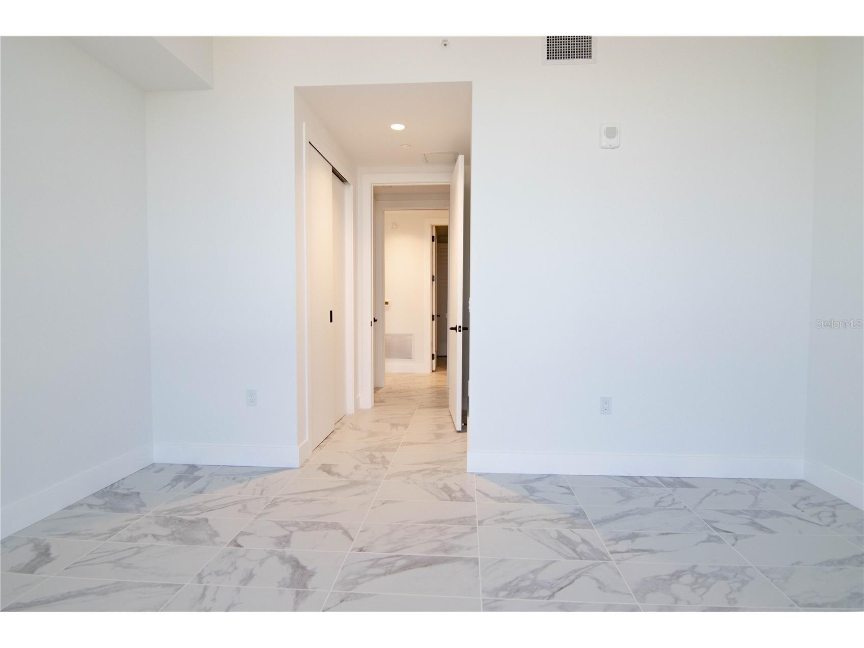 777 3rd Avenue N #1603 Saint Petersburg FL 33701 TB8471038 image13