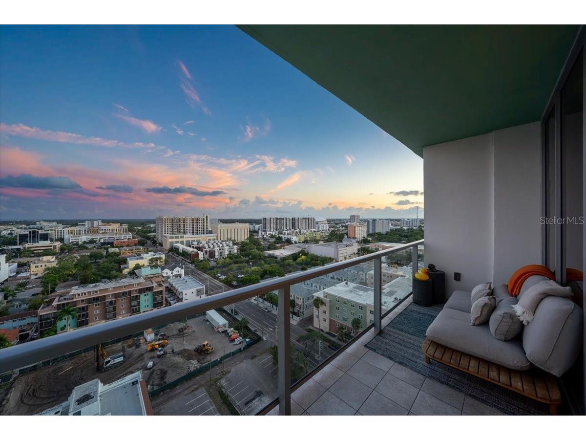 777 3rd Avenue N #1606 Saint Petersburg FL 33701 TB8510227 image42