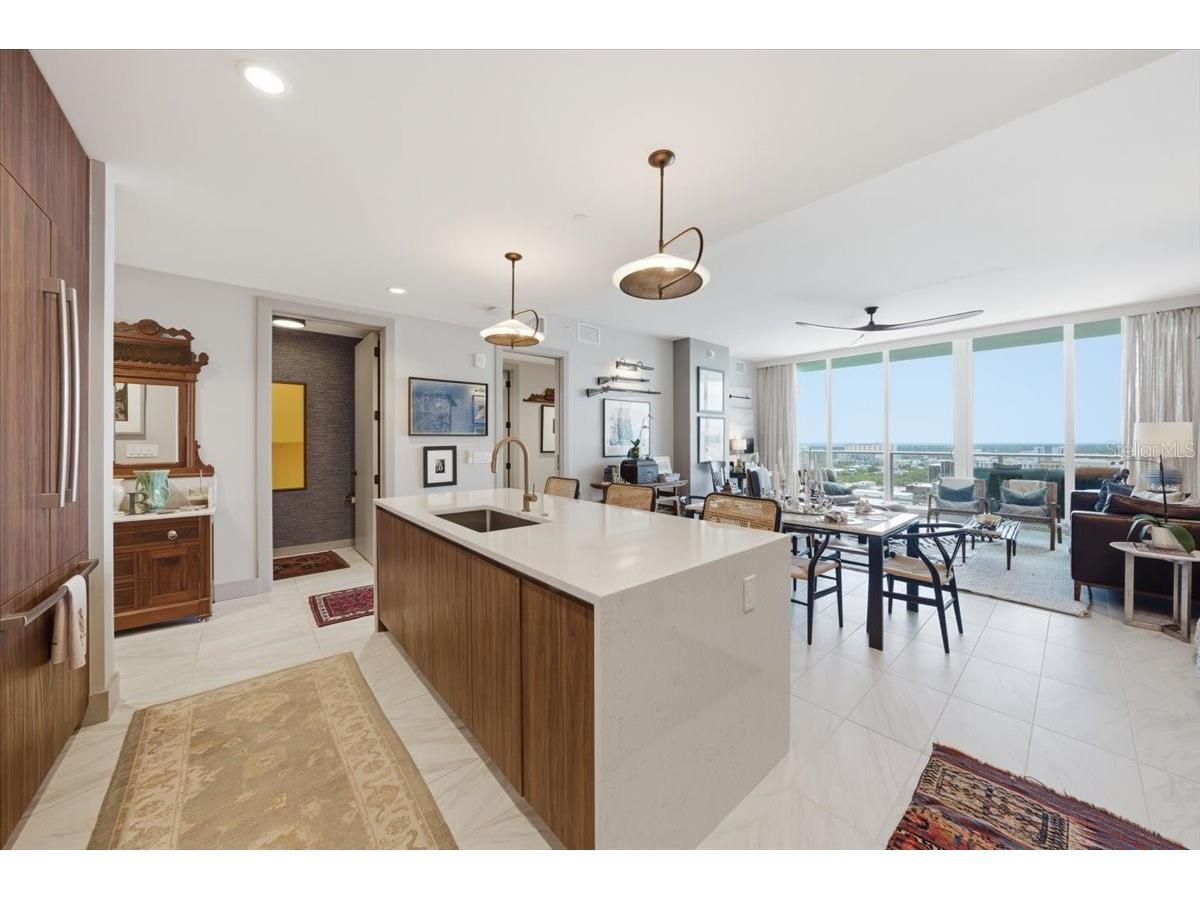 777 3rd Avenue N #1606 Saint Petersburg FL 33701 TB8510227 image6