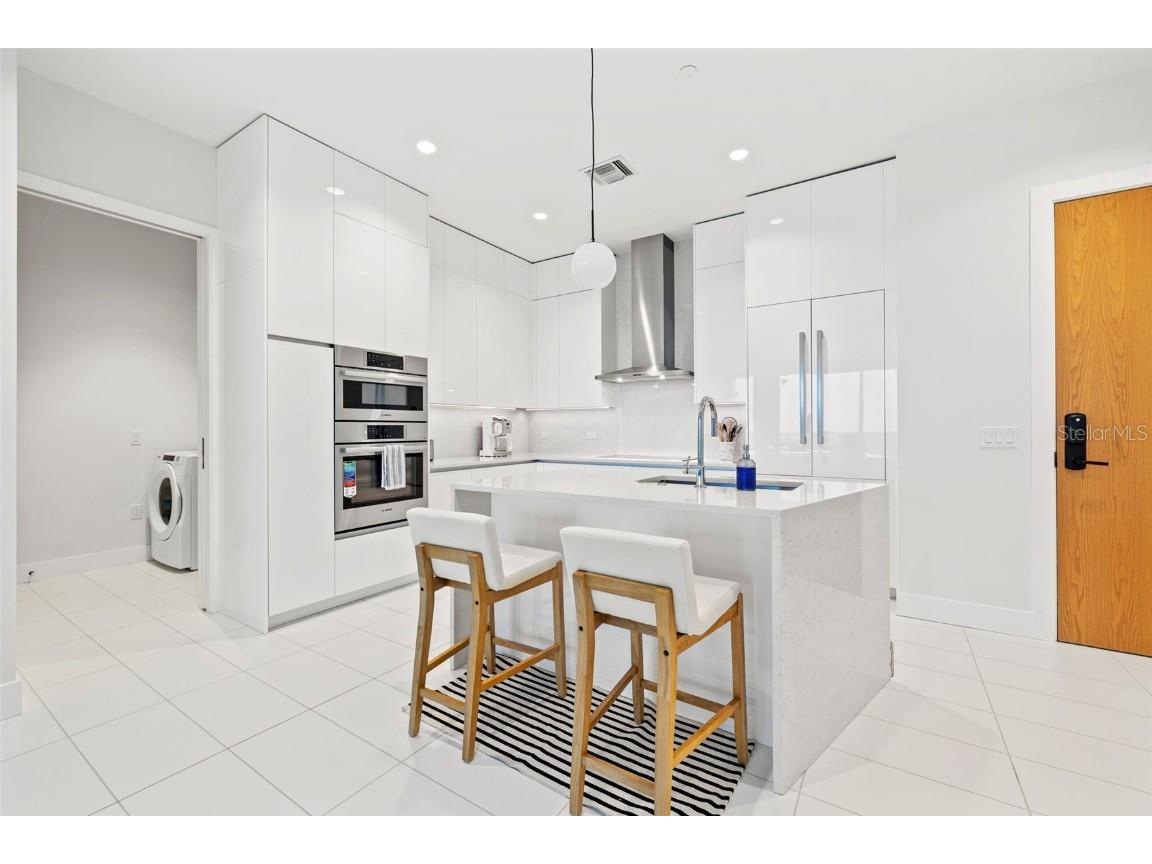 777 3rd Avenue N #1701 Saint Petersburg FL 33701 TB8441024 image10