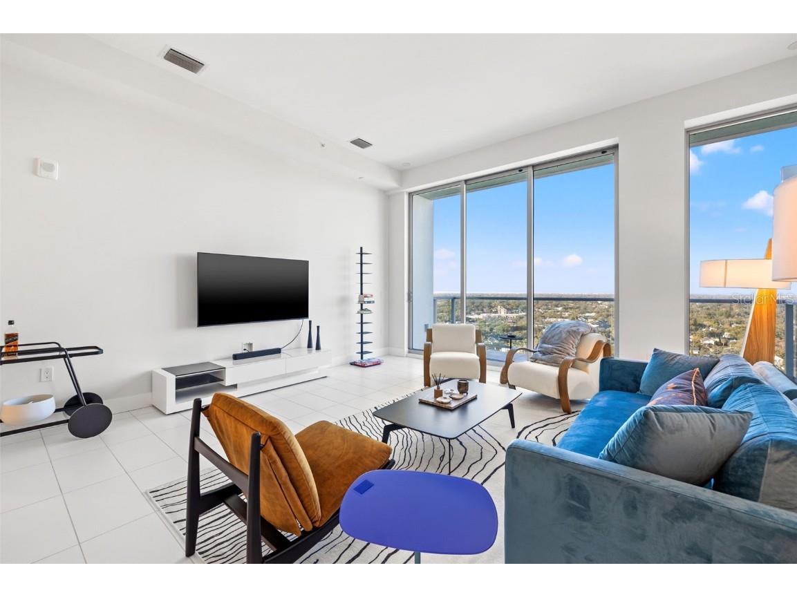 777 3rd Avenue N #1701 Saint Petersburg FL 33701 TB8441024 image18