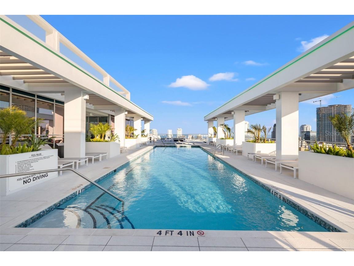 777 3rd Avenue N #1701 Saint Petersburg FL 33701 TB8441024 image2