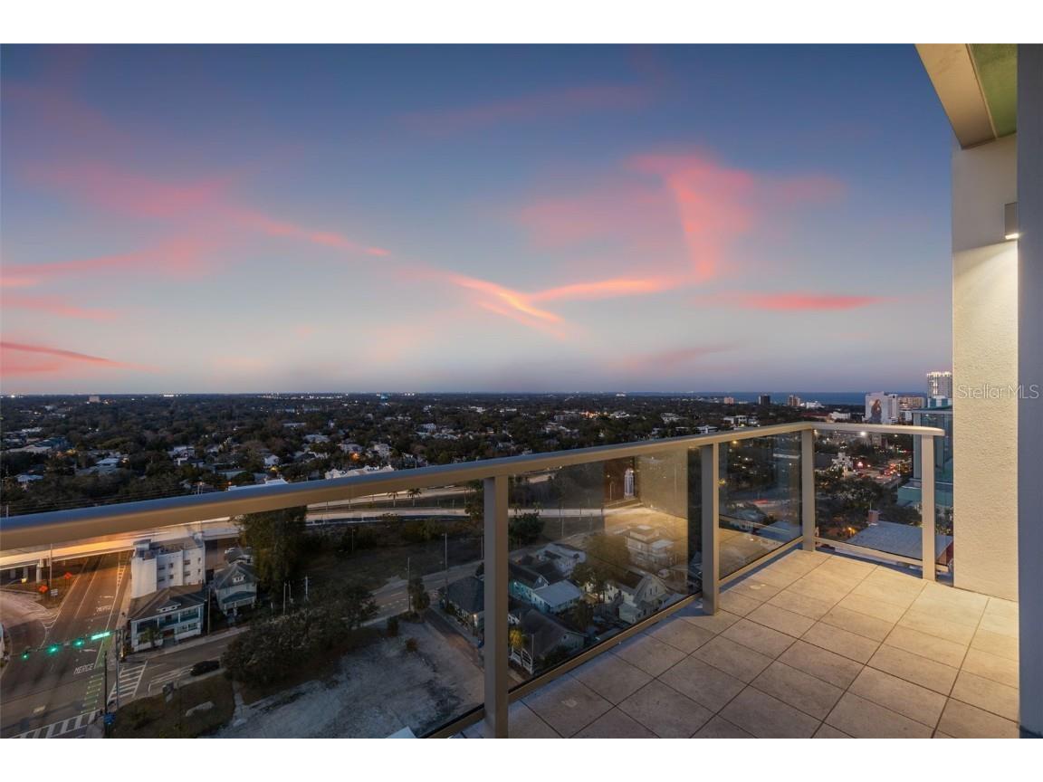 777 3rd Avenue N #1701 Saint Petersburg FL 33701 TB8441024 image31