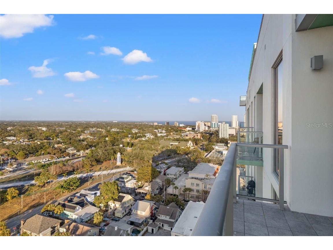 777 3rd Avenue N #1701 Saint Petersburg FL 33701 TB8441024 image36