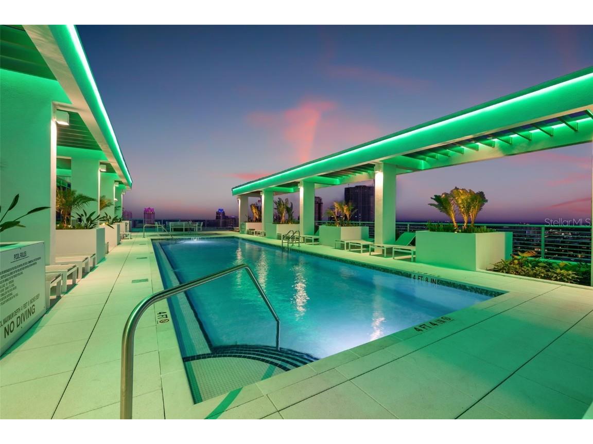 777 3rd Avenue N #1701 Saint Petersburg FL 33701 TB8441024 image38