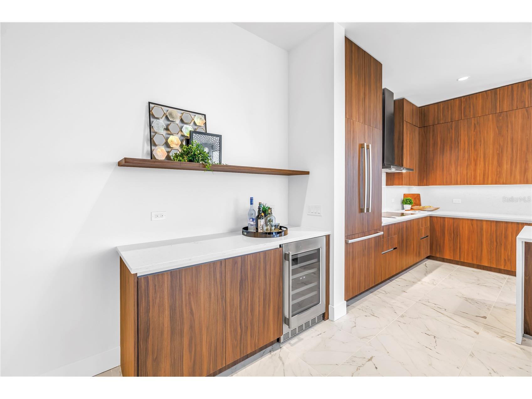 777 3rd Avenue N #1703 Saint Petersburg FL 33701 TB8470344 image10