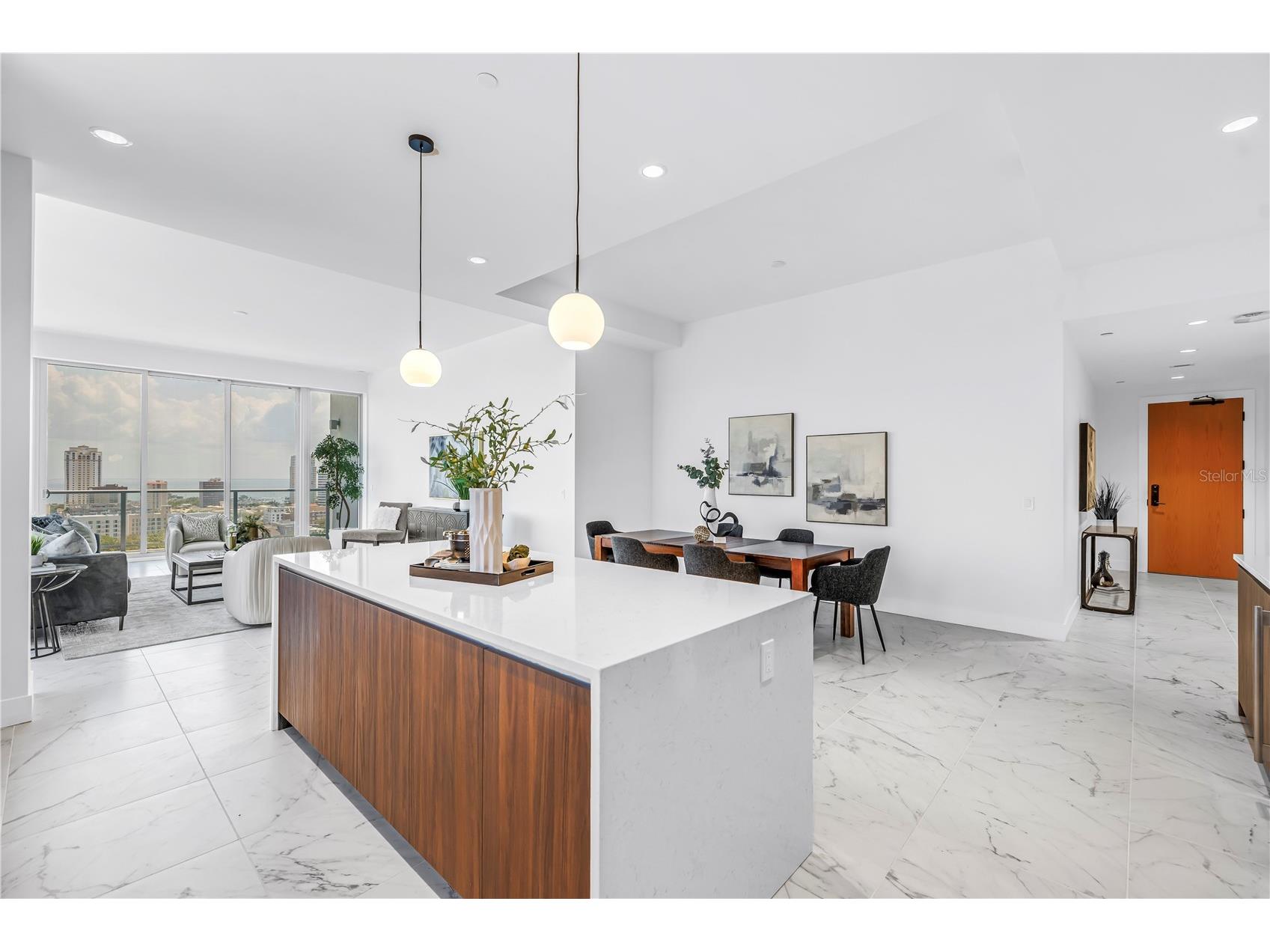 777 3rd Avenue N #1703 Saint Petersburg FL 33701 TB8470344 image12