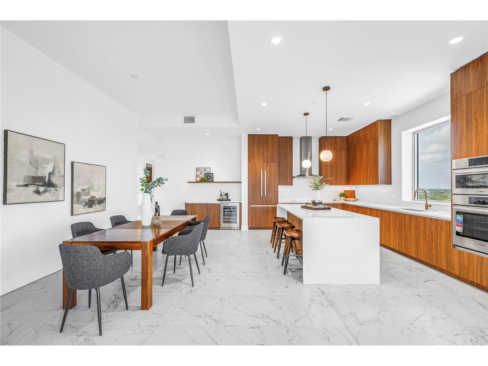 777 3rd Avenue N #1703 Saint Petersburg FL 33701 TB8470344 image14