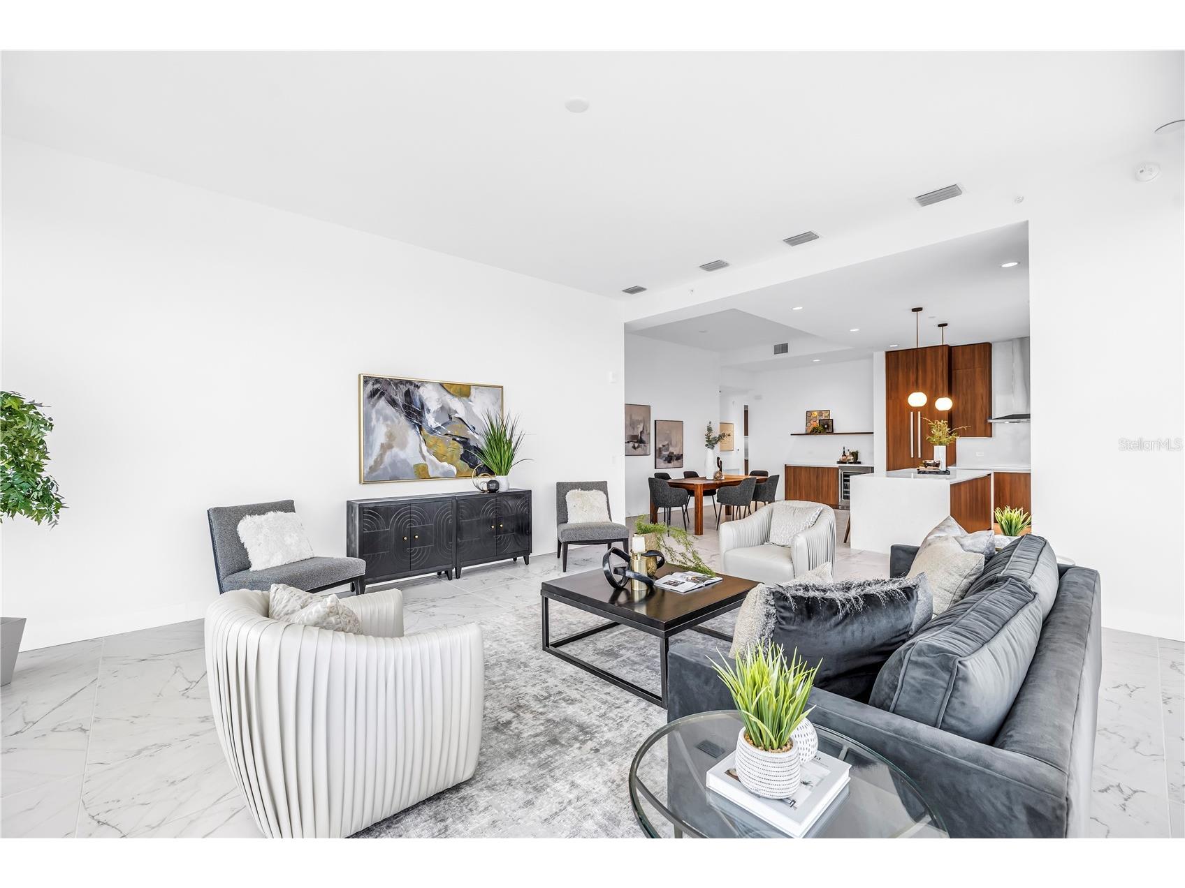 777 3rd Avenue N #1703 Saint Petersburg FL 33701 TB8470344 image17