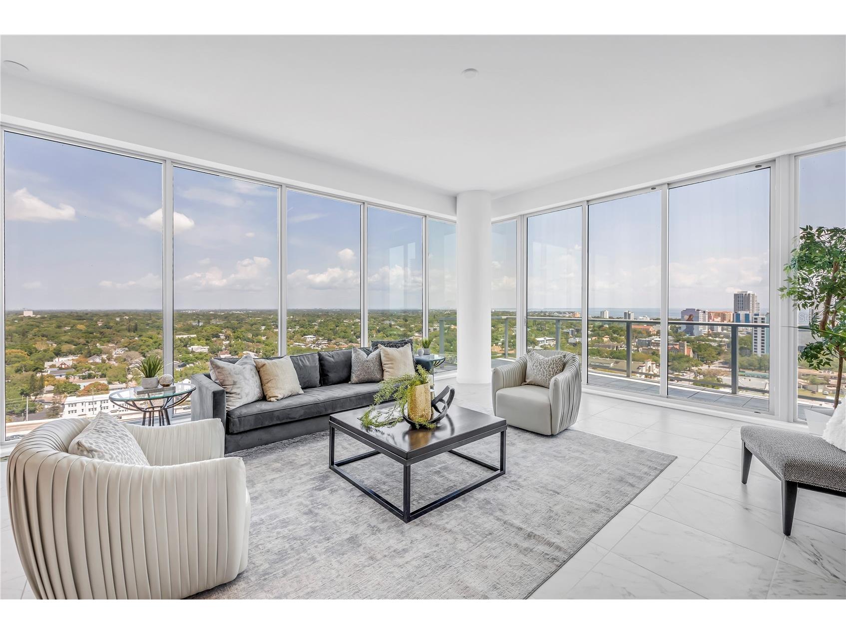 777 3rd Avenue N #1703 Saint Petersburg FL 33701 TB8470344 image20