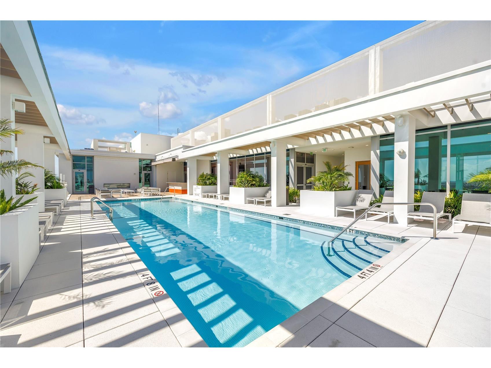 777 3rd Avenue N #1703 Saint Petersburg FL 33701 TB8470344 image50