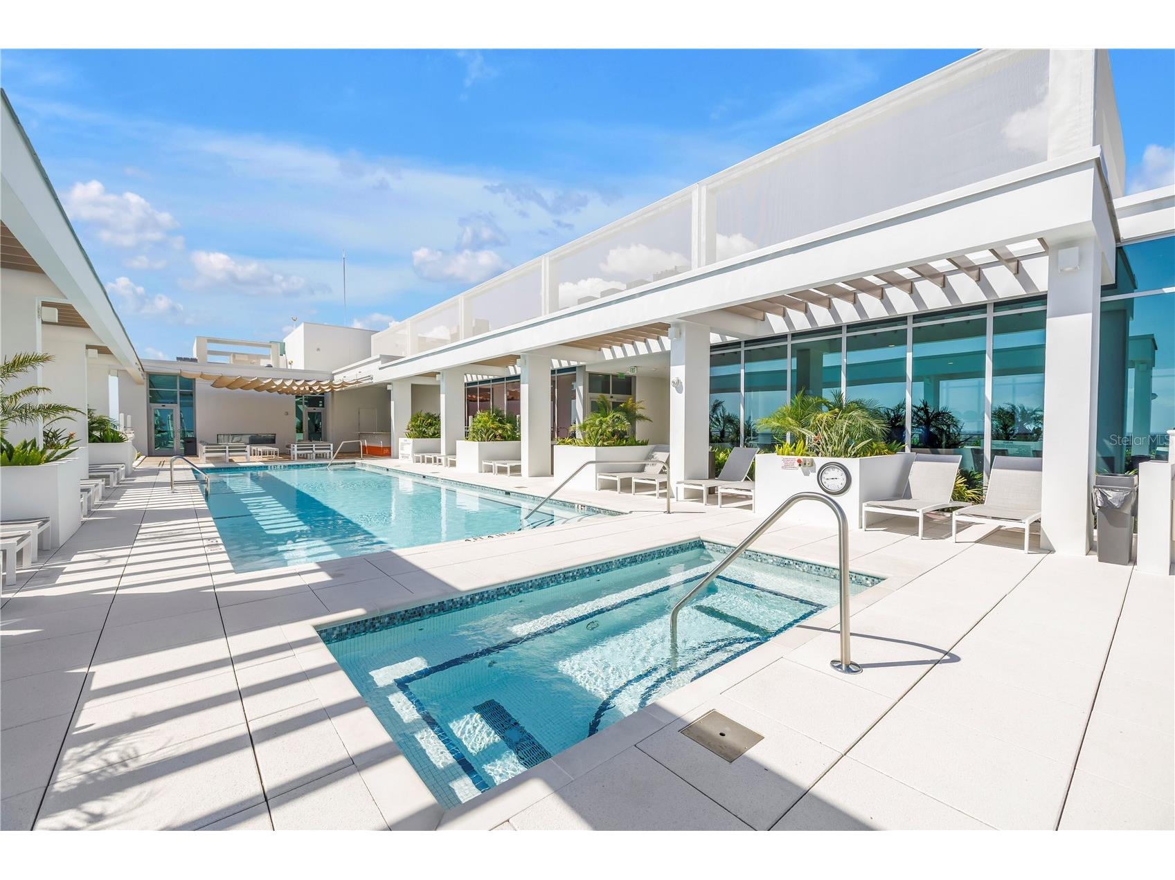 777 3rd Avenue N #1703 Saint Petersburg FL 33701 TB8470344 image51