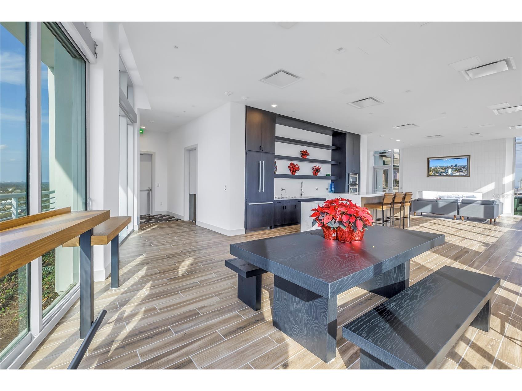 777 3rd Avenue N #708 Saint Petersburg FL 33701 TB8447285 image45