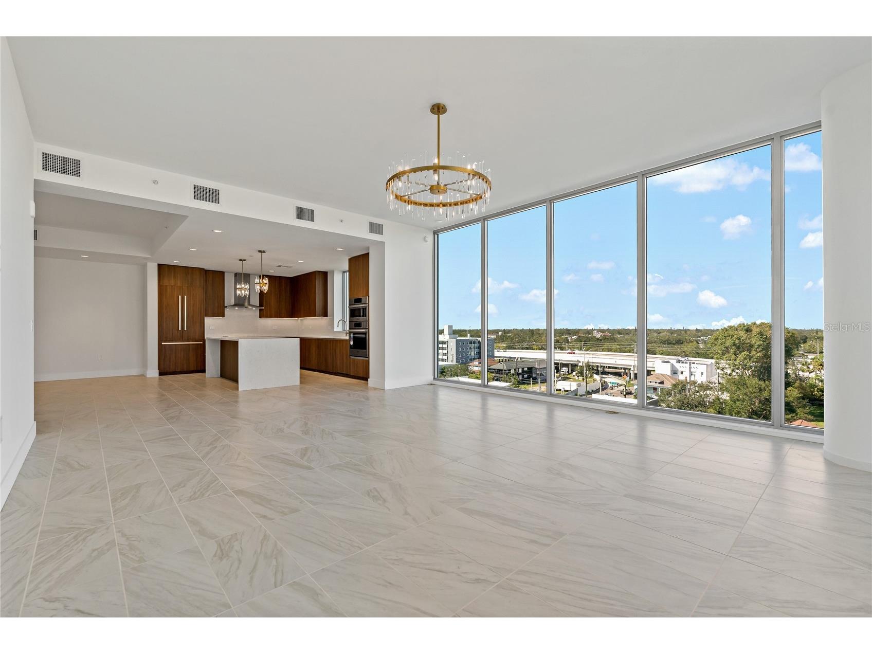 777 3rd Avenue N #803 Saint Petersburg FL 33701 TB8472527 image13