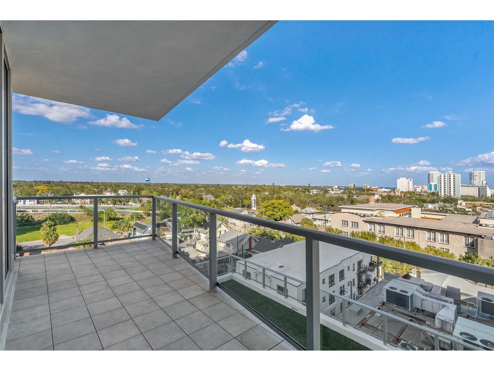 777 3rd Avenue N #803 Saint Petersburg FL 33701 TB8472527 image24